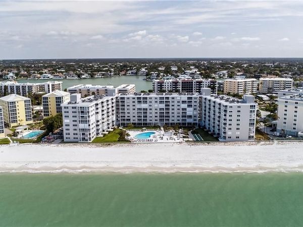 3443 Gulf Shore BLVD N, Unit 809, NAPLES, FL 34103