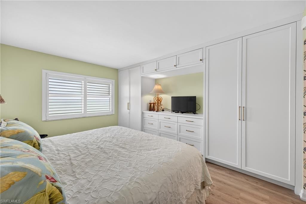 3443 Gulf Shore Blvd N, Unit 809, Naples, FL 34103 Photo