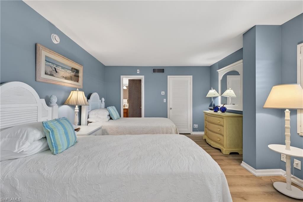 3443 Gulf Shore Blvd N, Unit 809, Naples, FL 34103 Photo