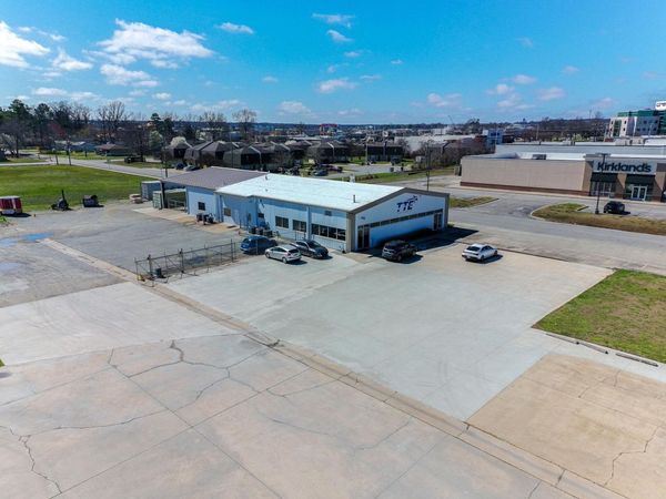 3201 E Highland, Jonesboro, AR 72401