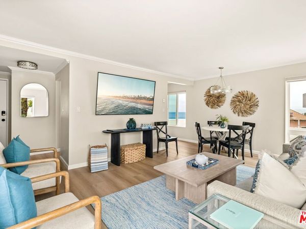 457 Coast Boulevard, Unit 403, La Jolla, CA 92037