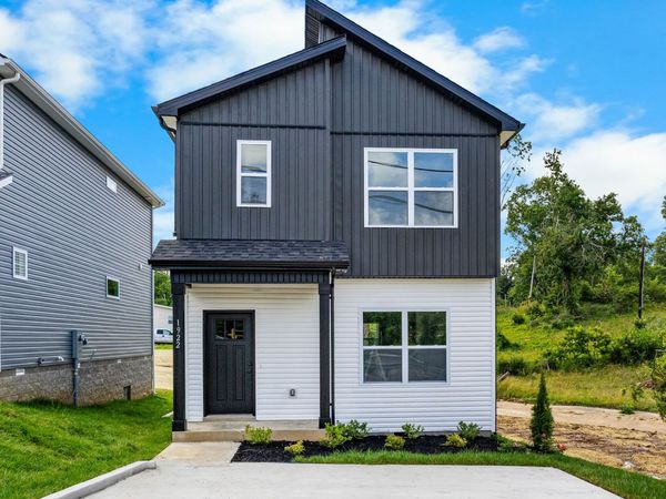 1922 Evans Rd, Clarksville, TN 37042