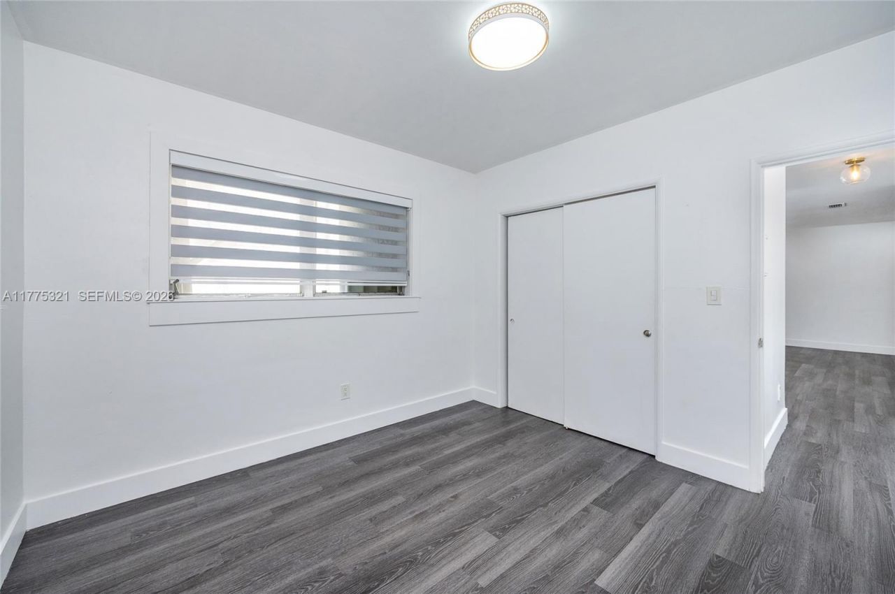 1704 S Le Jeune Rd, Coral Gables, FL 33134 Photo