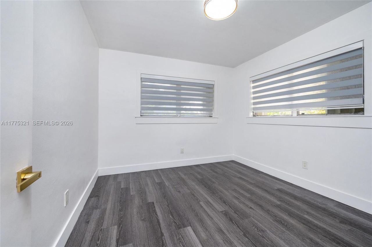 1704 S Le Jeune Rd, Coral Gables, FL 33134 Photo