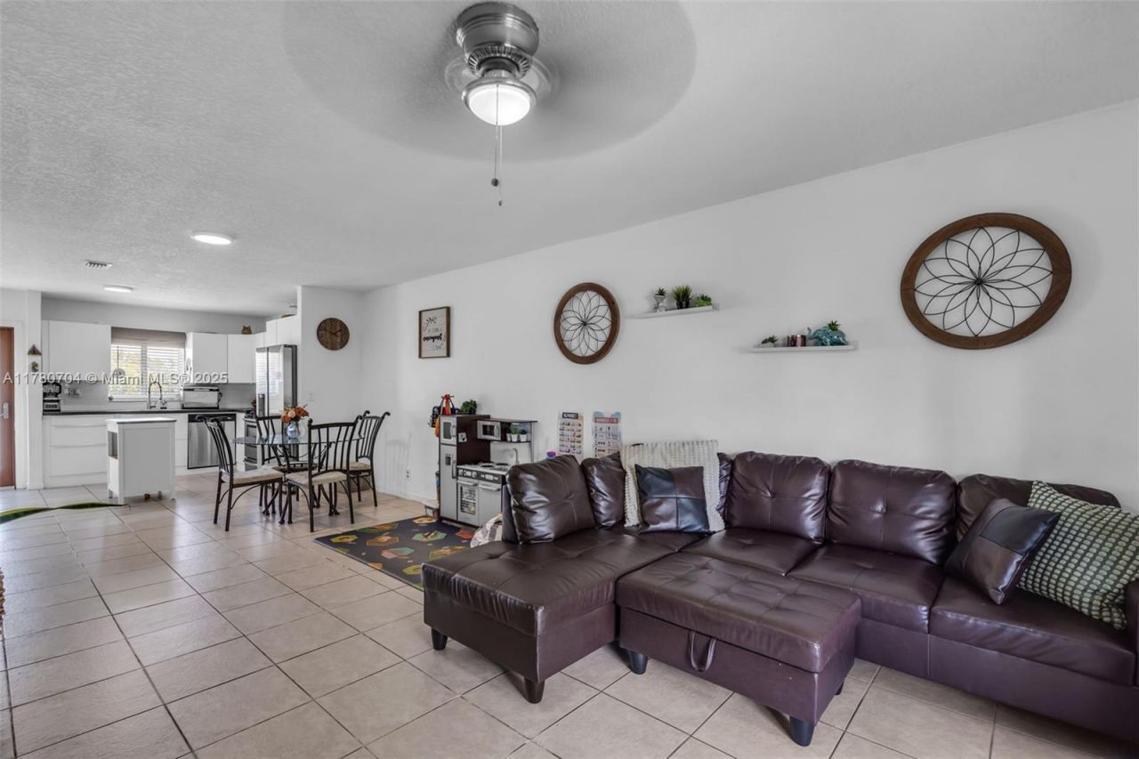 11651 Royal Palm Blvd, Unit 306, Coral Springs, FL 33065 Photo