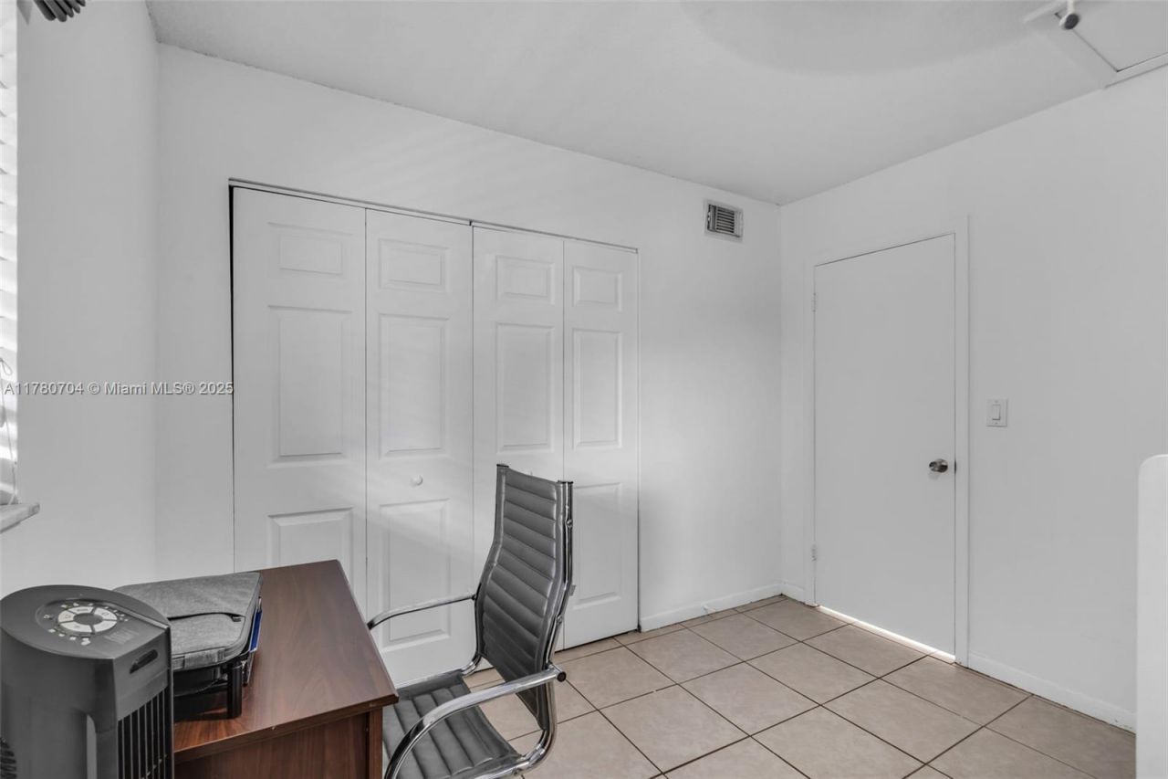 11651 Royal Palm Blvd, Unit 306, Coral Springs, FL 33065 Photo