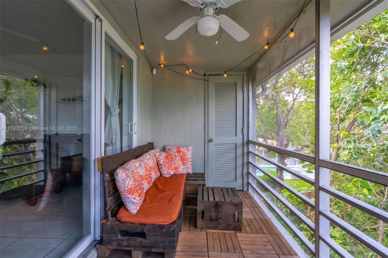 11651 Royal Palm Blvd, Unit 306, Coral Springs, FL 33065 Photo