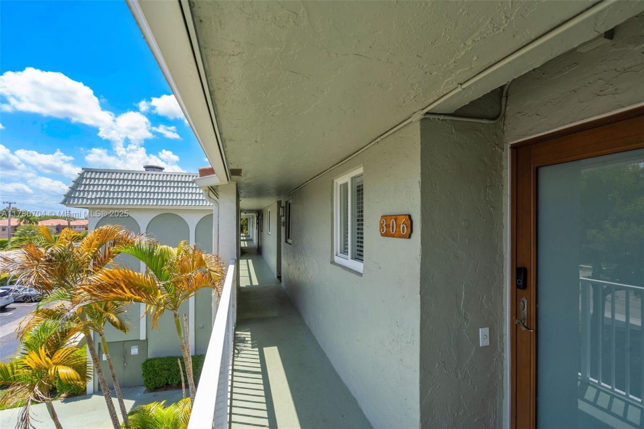 11651 Royal Palm Blvd, Unit 306, Coral Springs, FL 33065 Photo