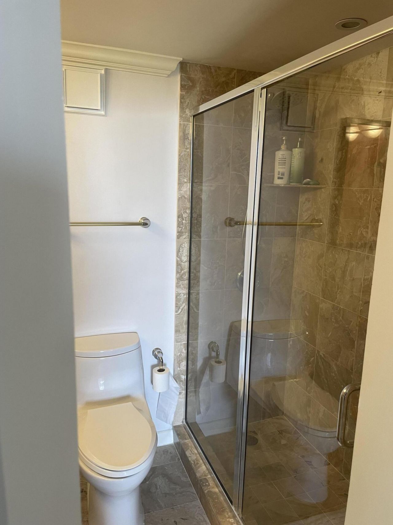 330 Concord Street Photo 12