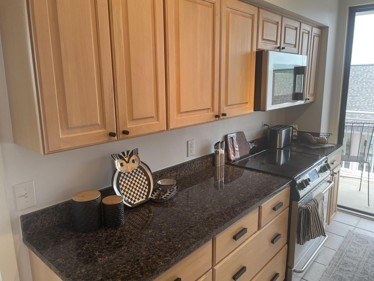 330 Concord Street Photo 6