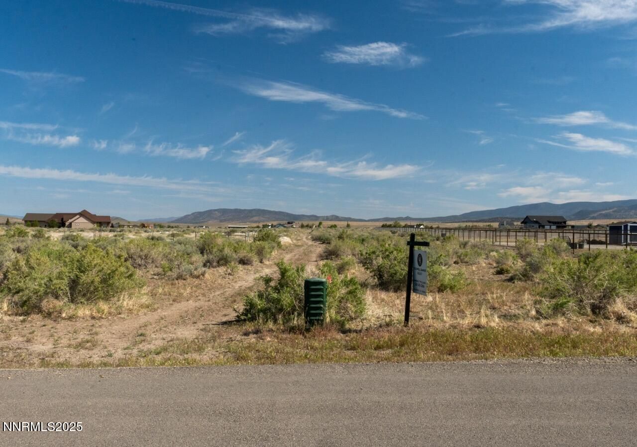 2340 Calle Hermosa, Gardnerville, NV 89410 Photo