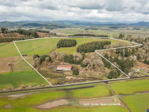 92884 Applegate Trail, Junction City, OR 97448