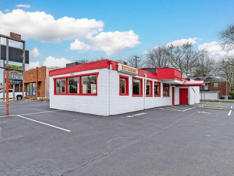 2924 E Main Street, Columbus, OH 43209 Photo 1