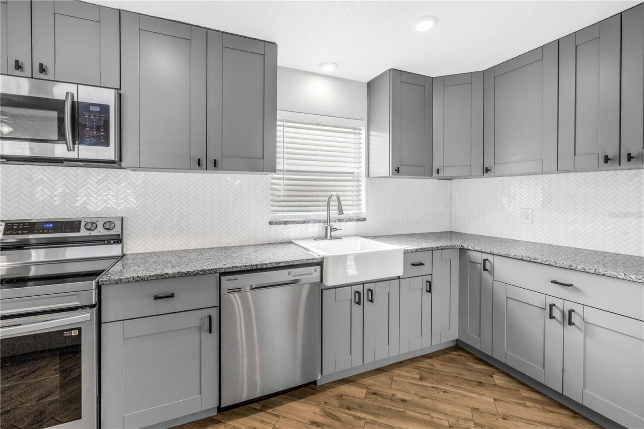 712 43rd Avenue N, Saint Petersburg, FL 33703 Photo