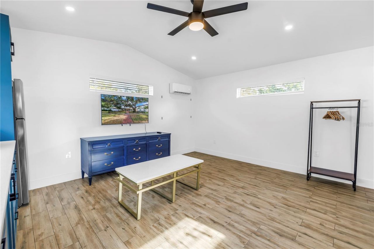 712 43rd Avenue N, Saint Petersburg, FL 33703 Photo