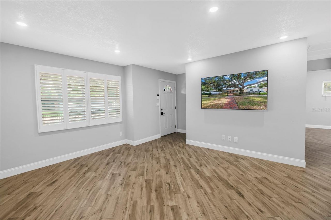 712 43rd Avenue N, Saint Petersburg, FL 33703 Photo