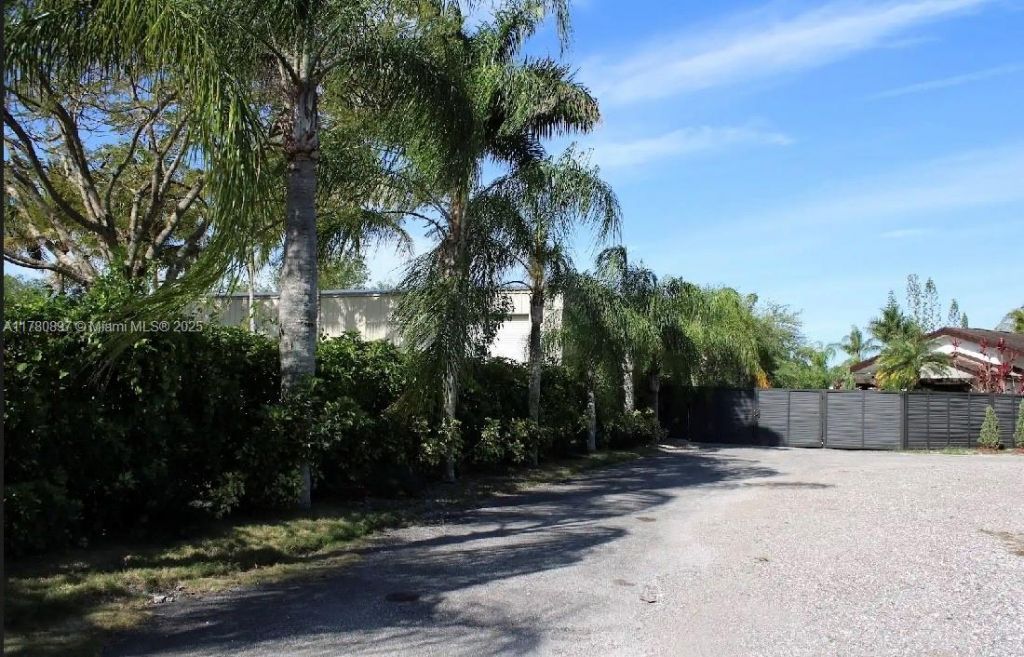 31050 SW 193rd Ave, Homestead, FL 33030 Photo