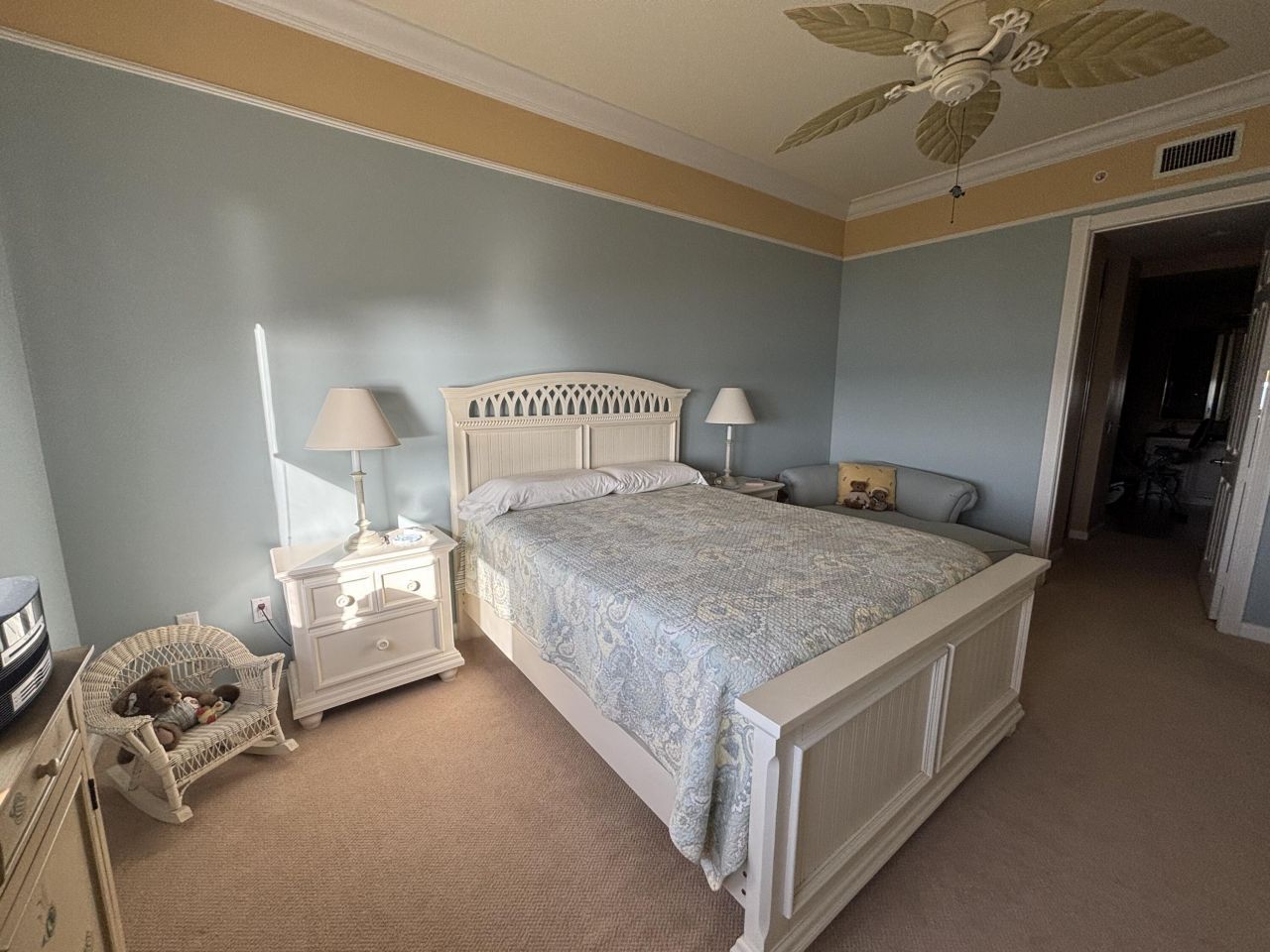 27 Harbour Isle Drive W, Unit Ph-4, Fort Pierce, FL 34949 Photo