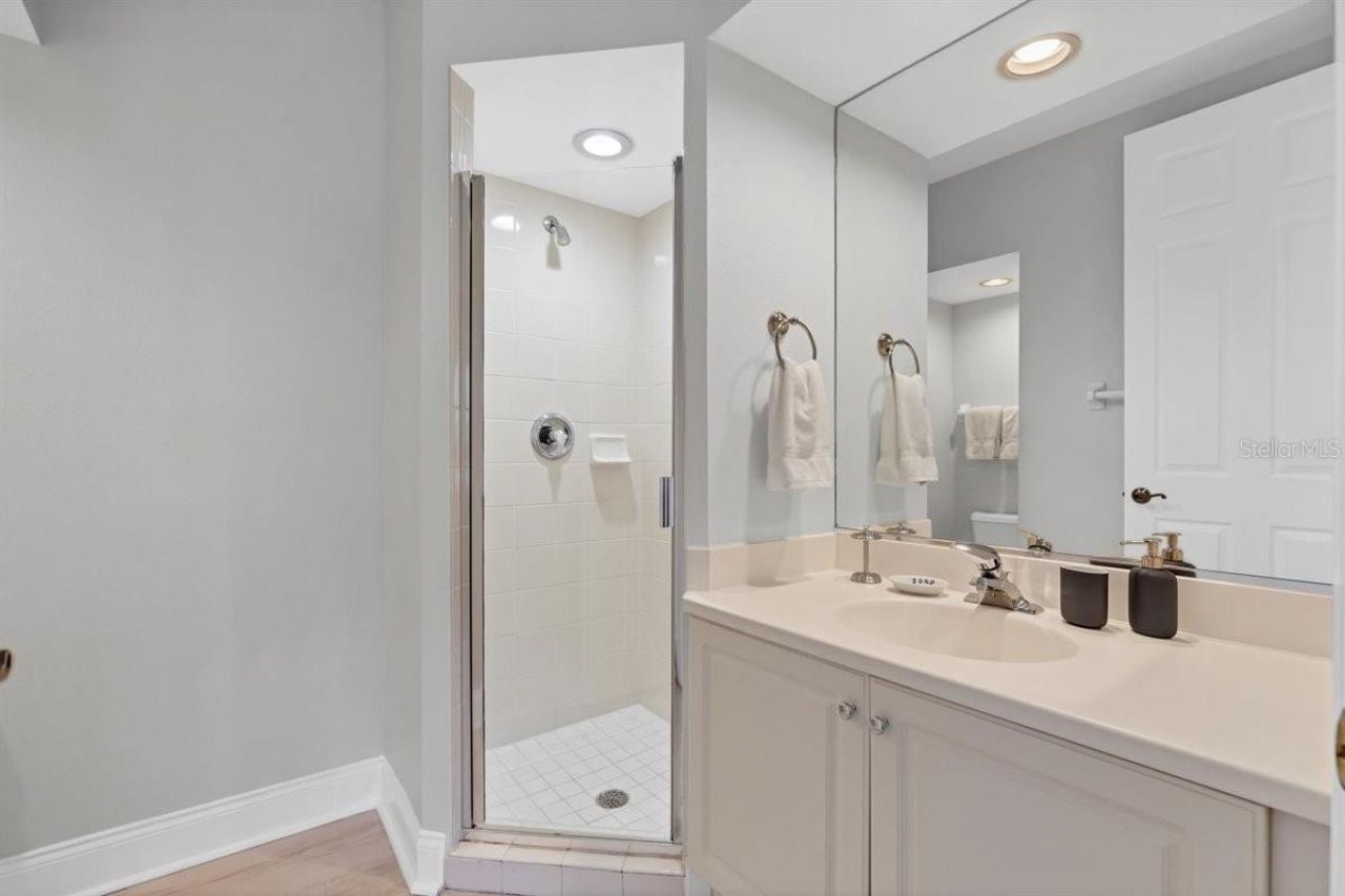 3510 54th Drive W, Unit 201, Bradenton, FL 34210 Photo