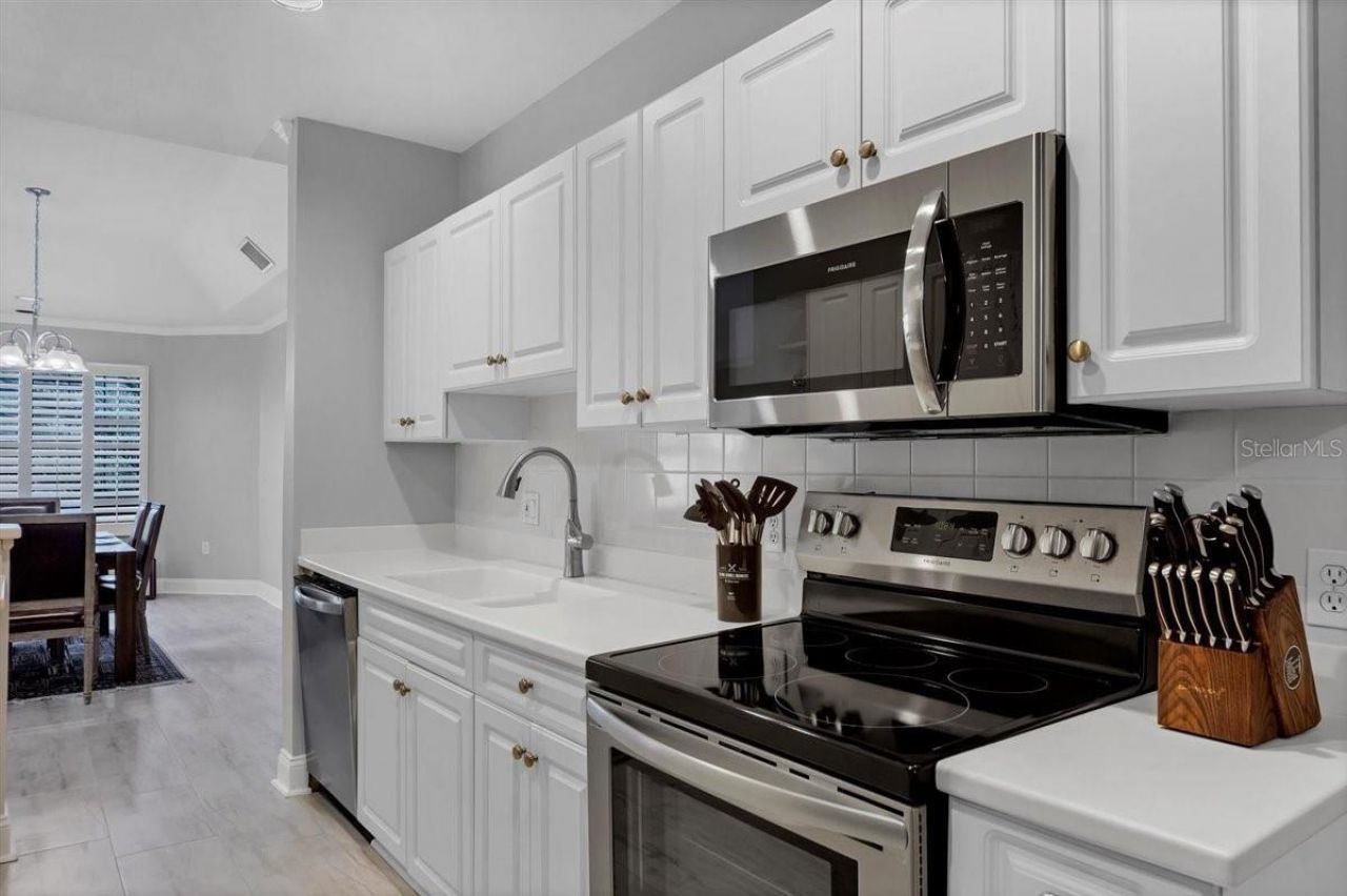 3510 54th Drive W, Unit 201, Bradenton, FL 34210 Photo