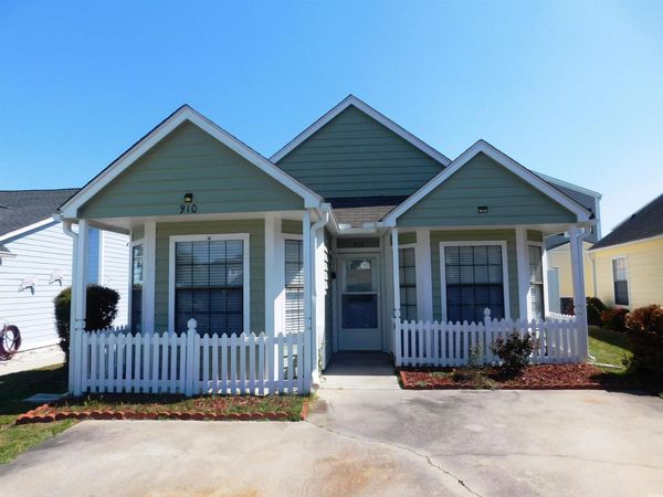 910 Emanon St., North Myrtle Beach, SC 29582