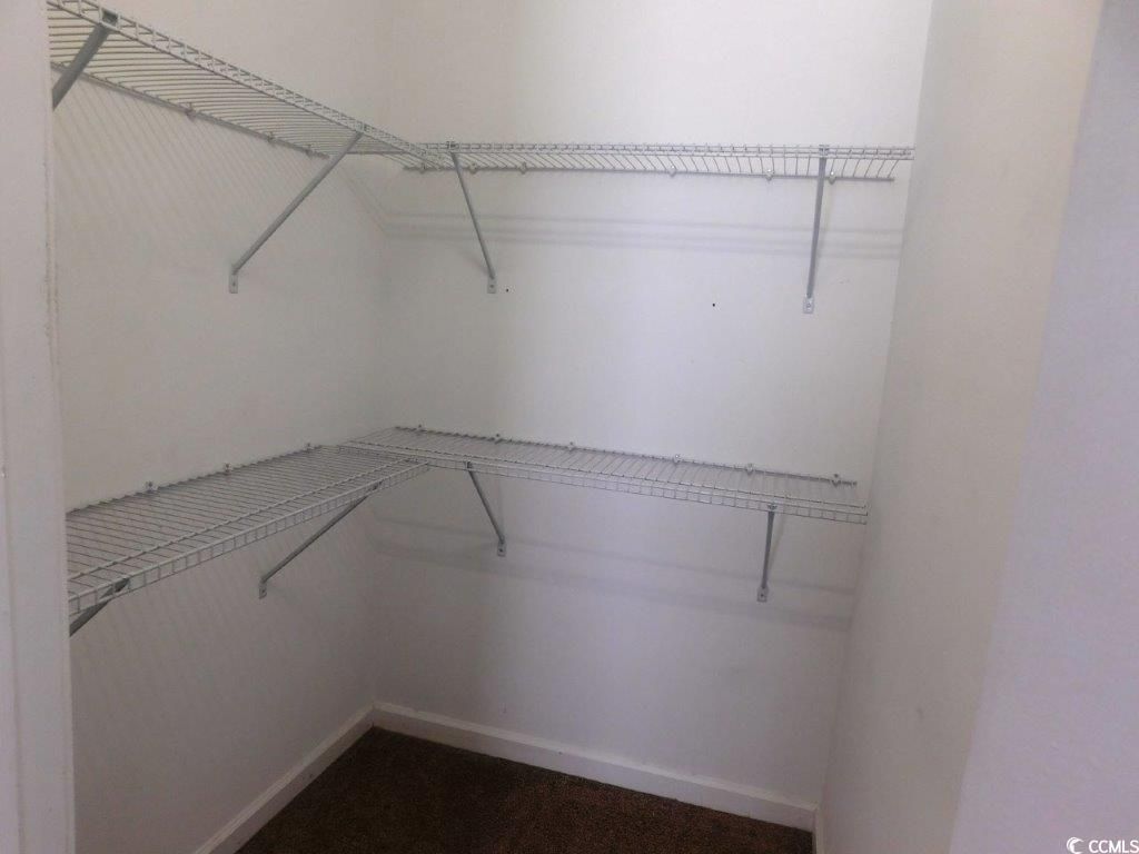 910 Emanon St. Photo 10