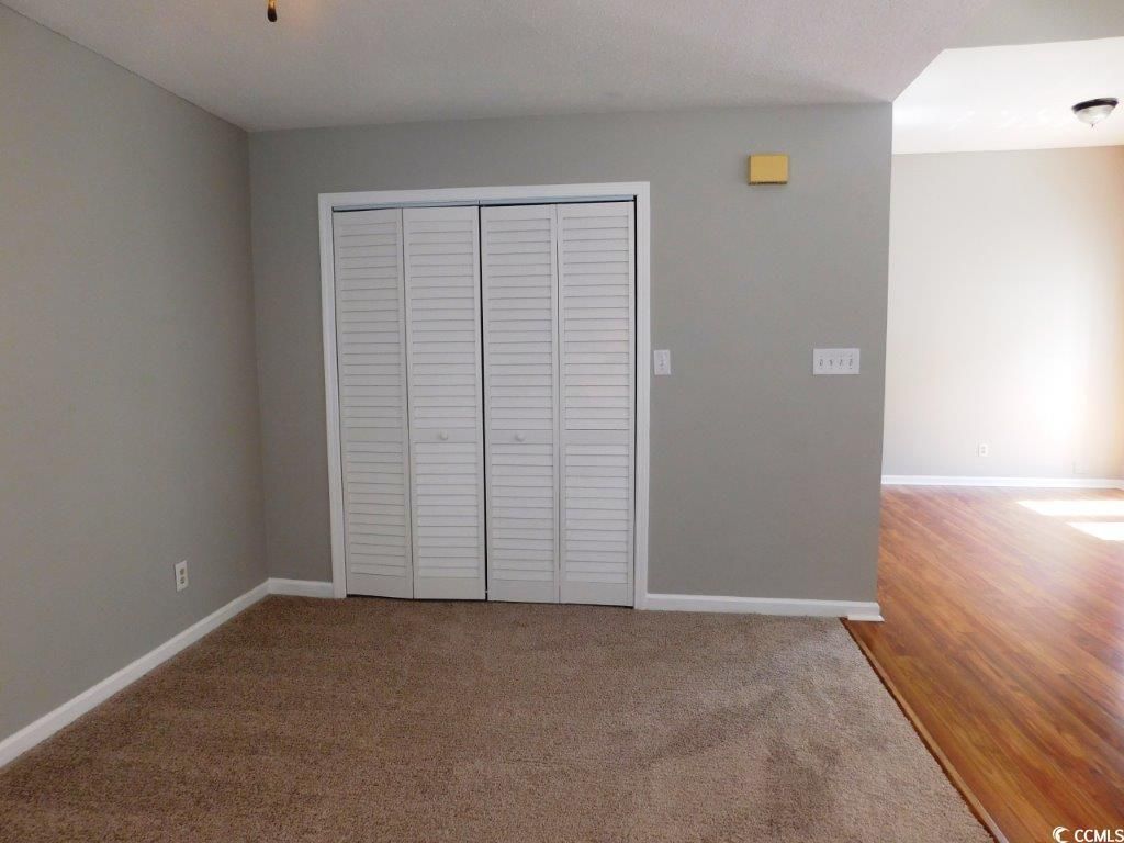 910 Emanon St. Photo 8