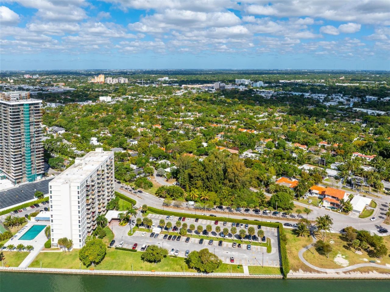 890 NE 70th St, Miami, FL 33138 Photo