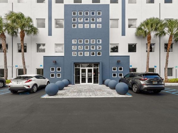 7791 NW 46th St, Unit 214 & 215, Doral, FL 33166