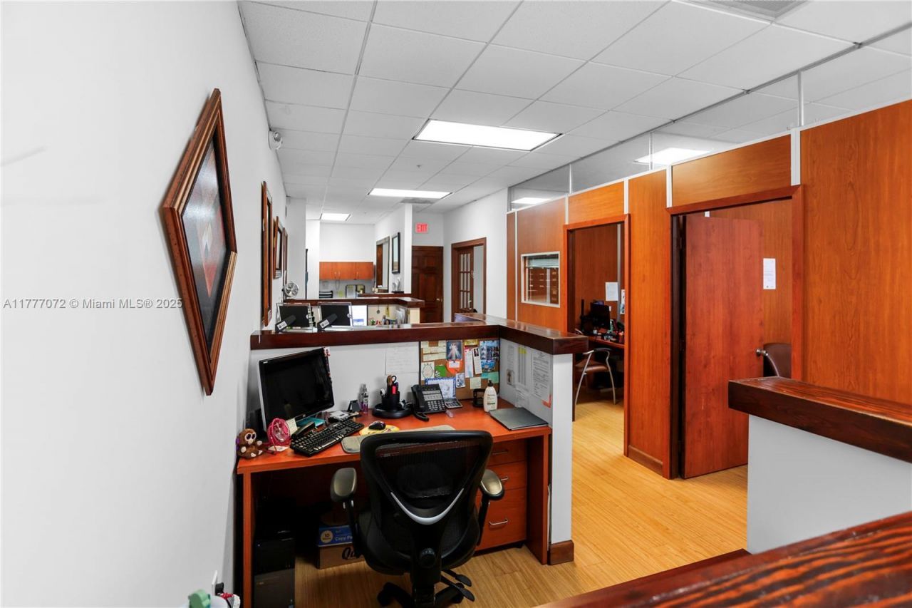 7791 NW 46th St, Unit 214 & 215, Doral, FL 33166 Photo