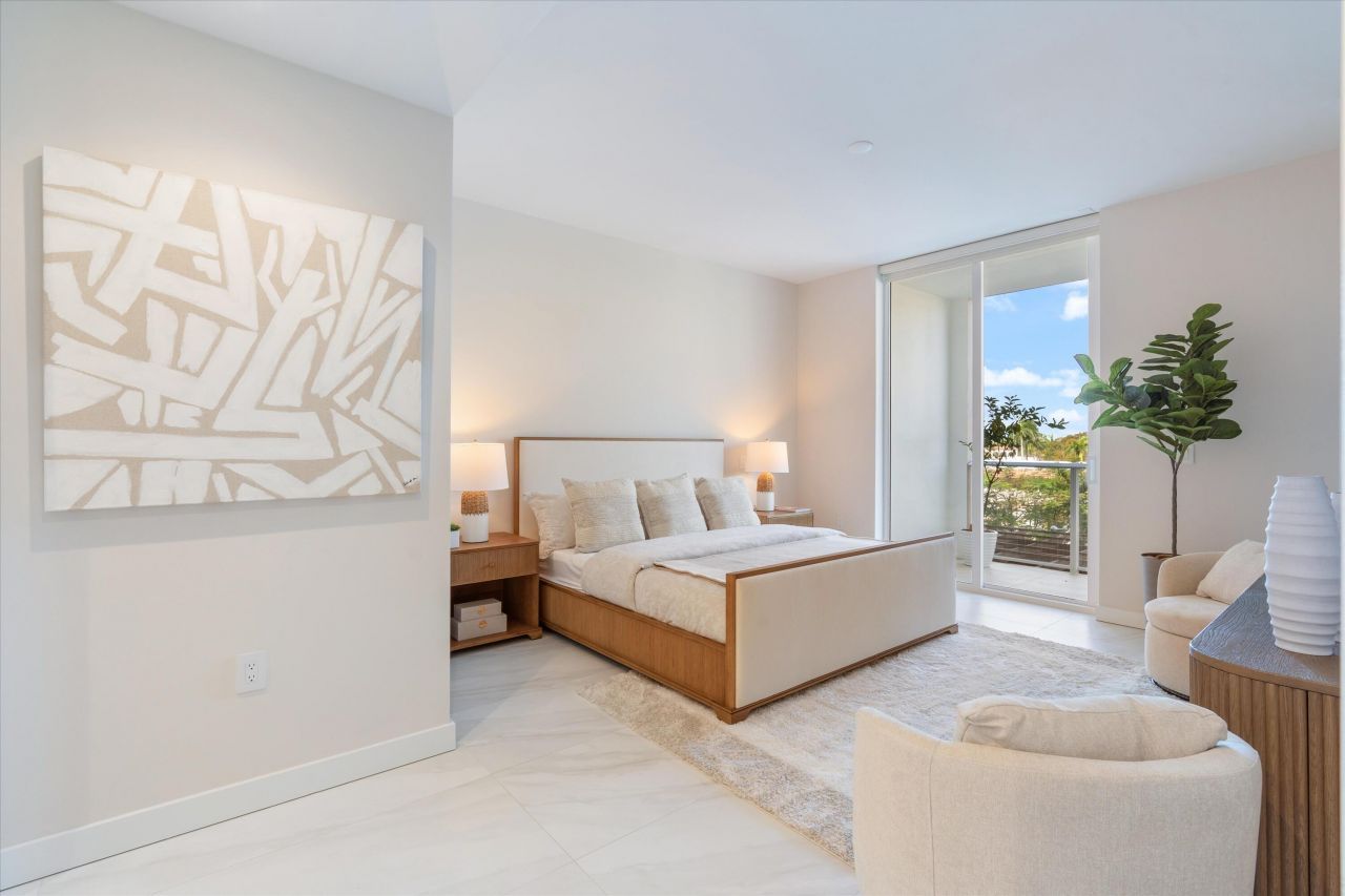 220 SE Mizner Boulevard, Unit 404, Boca Raton, FL 33432 Photo