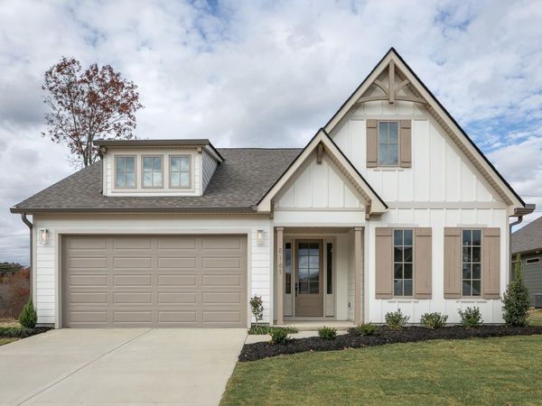 8 Nature Trail, Soddy Daisy, TN 37379