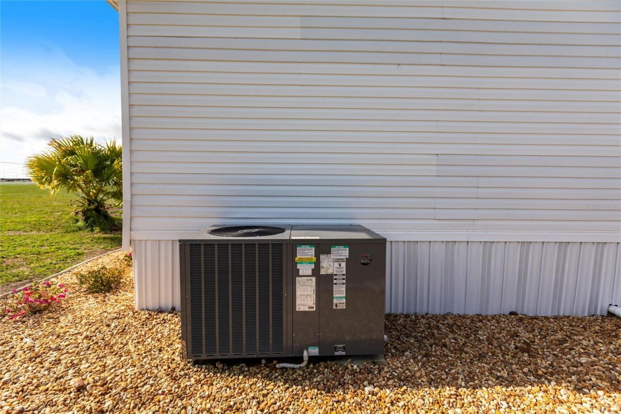 29192 Crawford Avenue, Punta Gorda, FL 33982 Photo