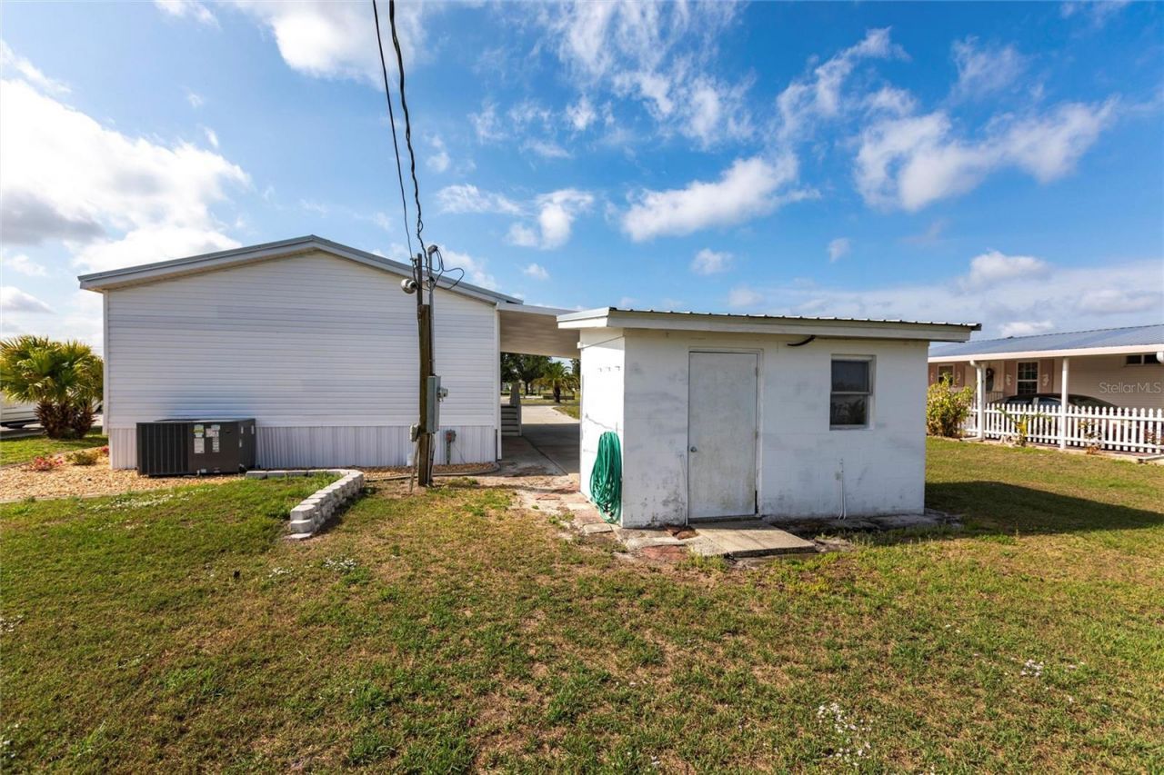 29192 Crawford Avenue, Punta Gorda, FL 33982 Photo