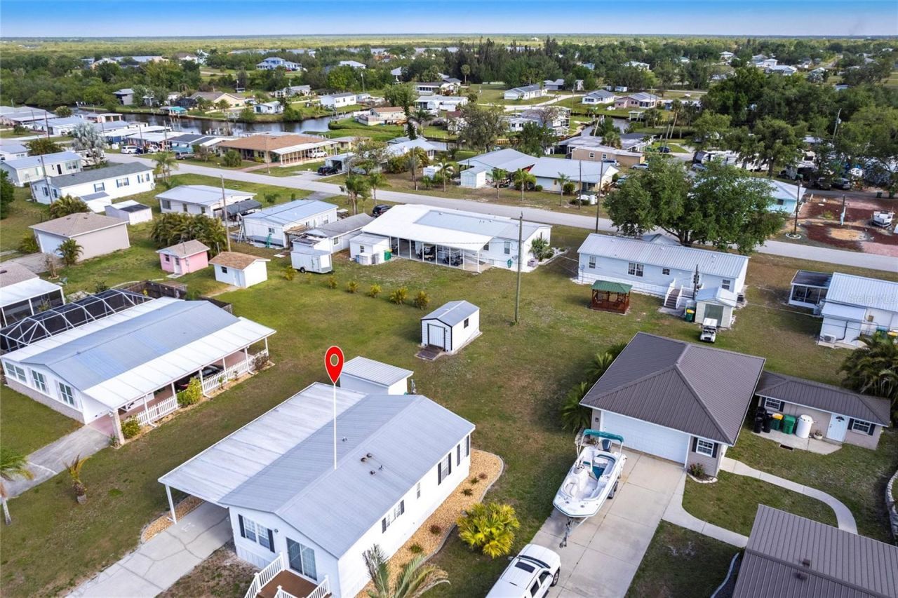 29192 Crawford Avenue, Punta Gorda, FL 33982 Photo