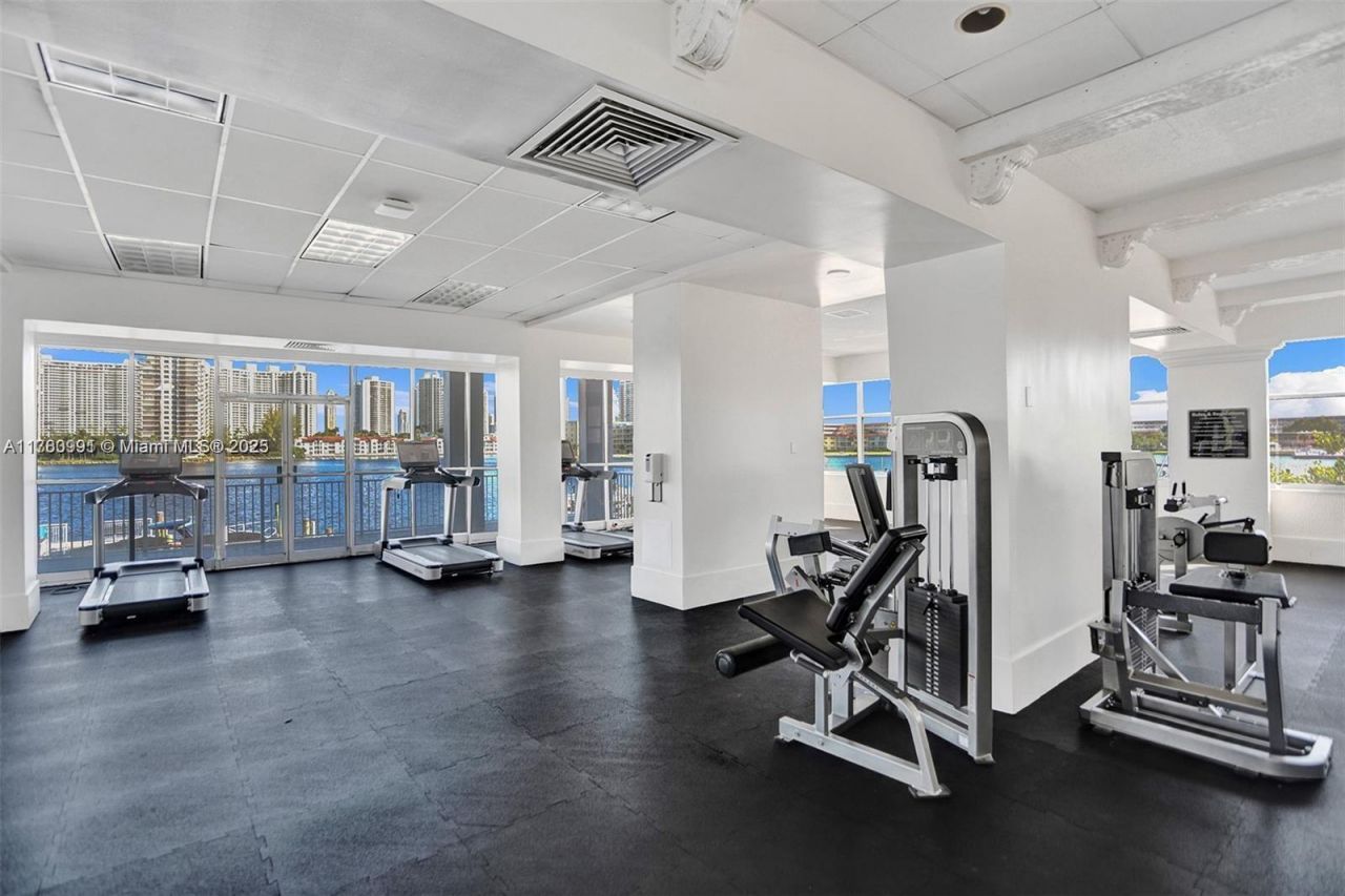 18041 Biscayne Blvd, Unit 1603, Aventura, FL 33160 Photo