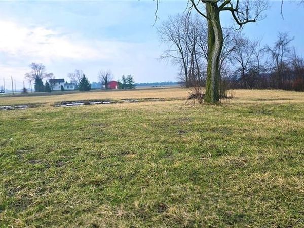 13001 W Central Avenue, Berkey, OH 43504