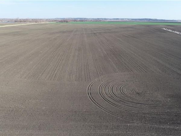 Holt 130 Road, Craig, MO 64437