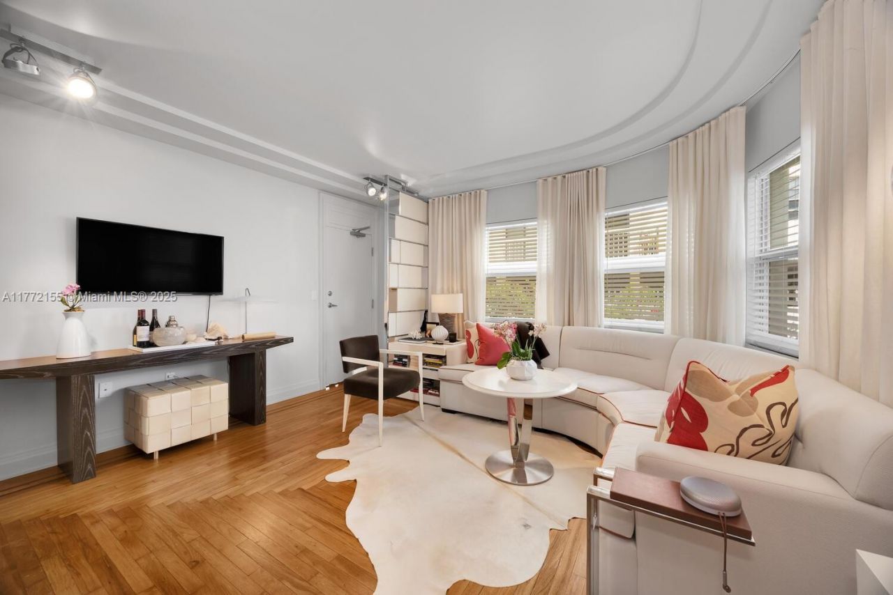 6911 Bay Dr, Unit 3, Miami Beach, FL 33141 Photo