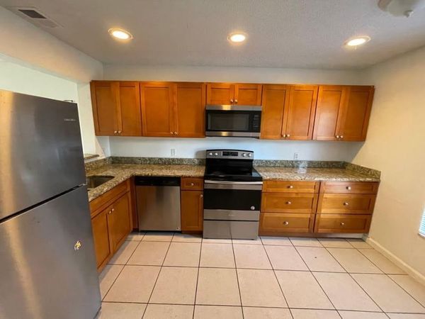 5029 Breckenridge Place, Unit 11, West Palm Beach, FL 33417