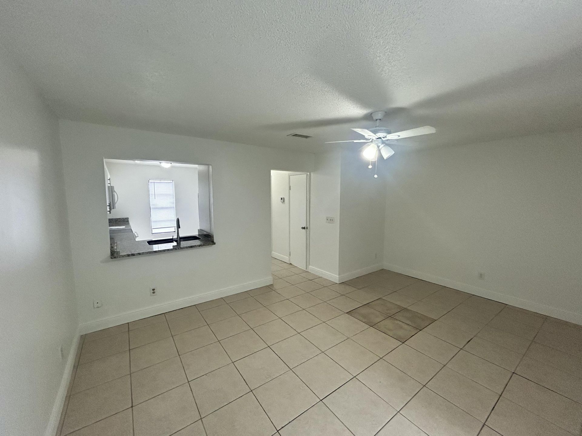 5057 Breckenridge Place, Unit 18, West Palm Beach, FL 33417 Photo