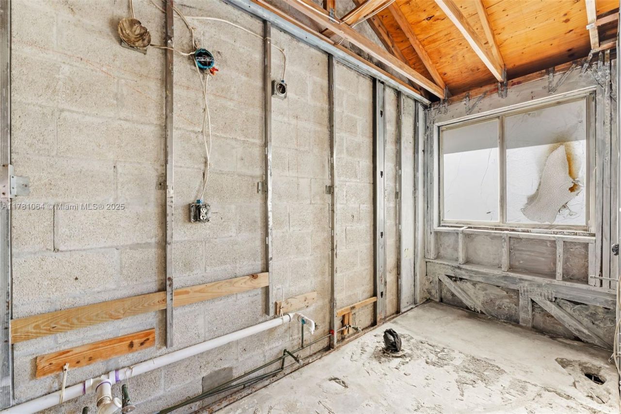 10140 Royal Palm Blvd, Coral Springs, FL 33065 Photo