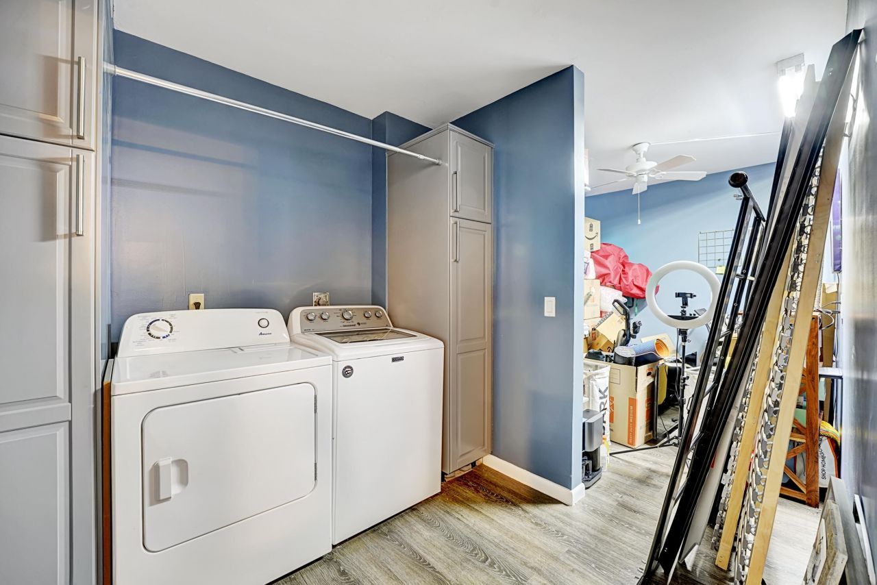 6097 Balboa Circle, Unit 406, Boca Raton, FL 33433 Photo