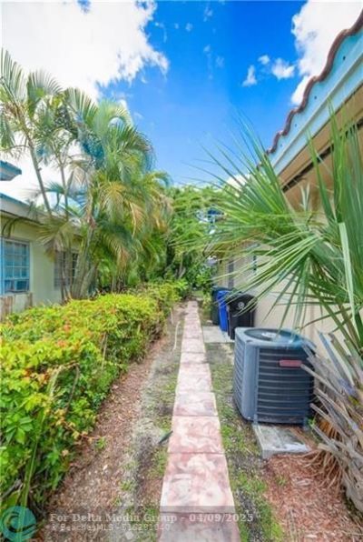 2613-2615 NE 33rd Avenue, Fort Lauderdale, FL 33308 Photo