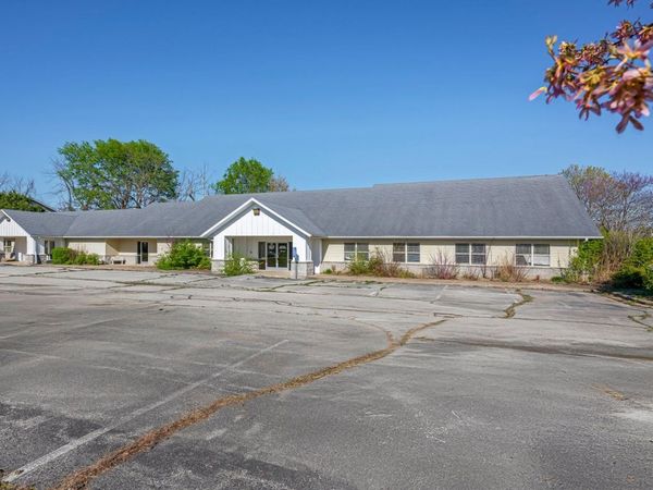 220 N Cedar Avenue, Republic, MO 65738