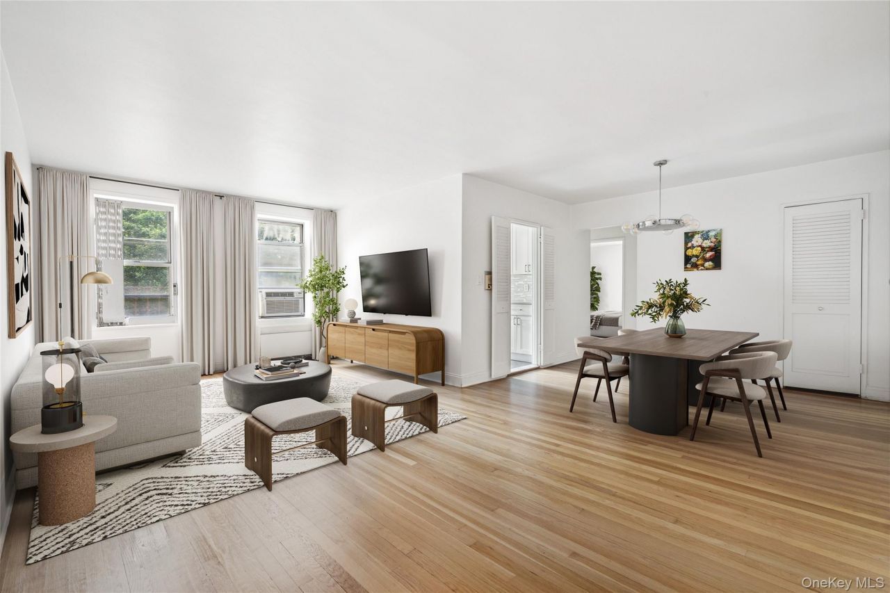 72-81 113th Streets, Unit 3V, Forest Hills, NY 11375 Main Photo