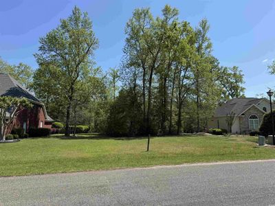 911 Shaftesbury Ln., Conway, SC 29526