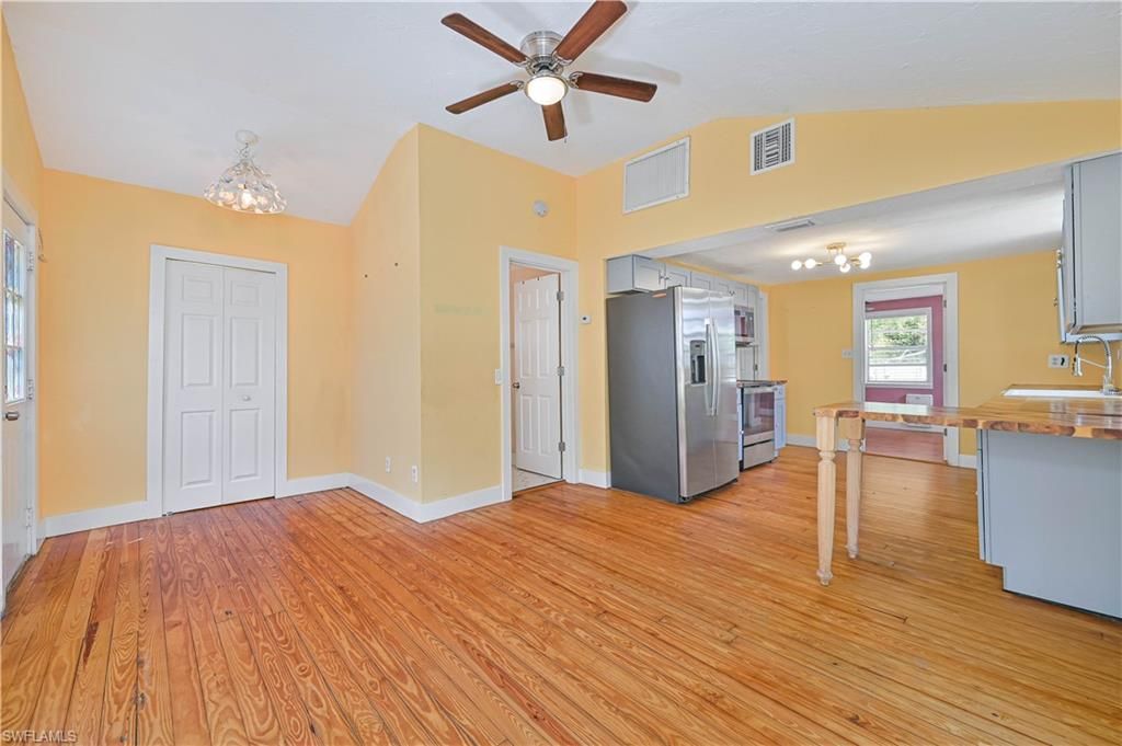 219 Granada Blvd, Fort Myers, FL 33905 Photo
