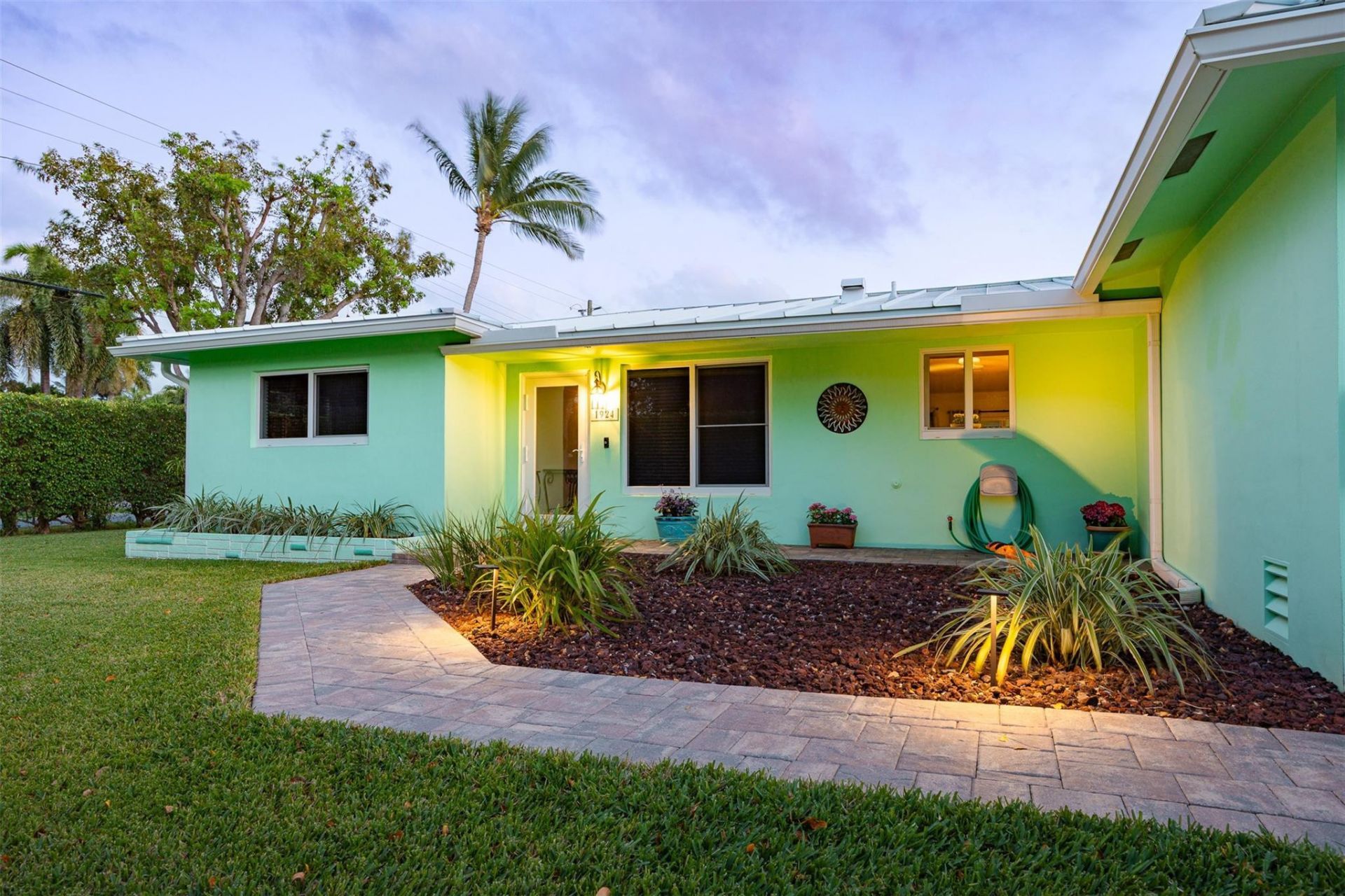 1924 NE 18th Street, Fort Lauderdale, FL 33305 Photo
