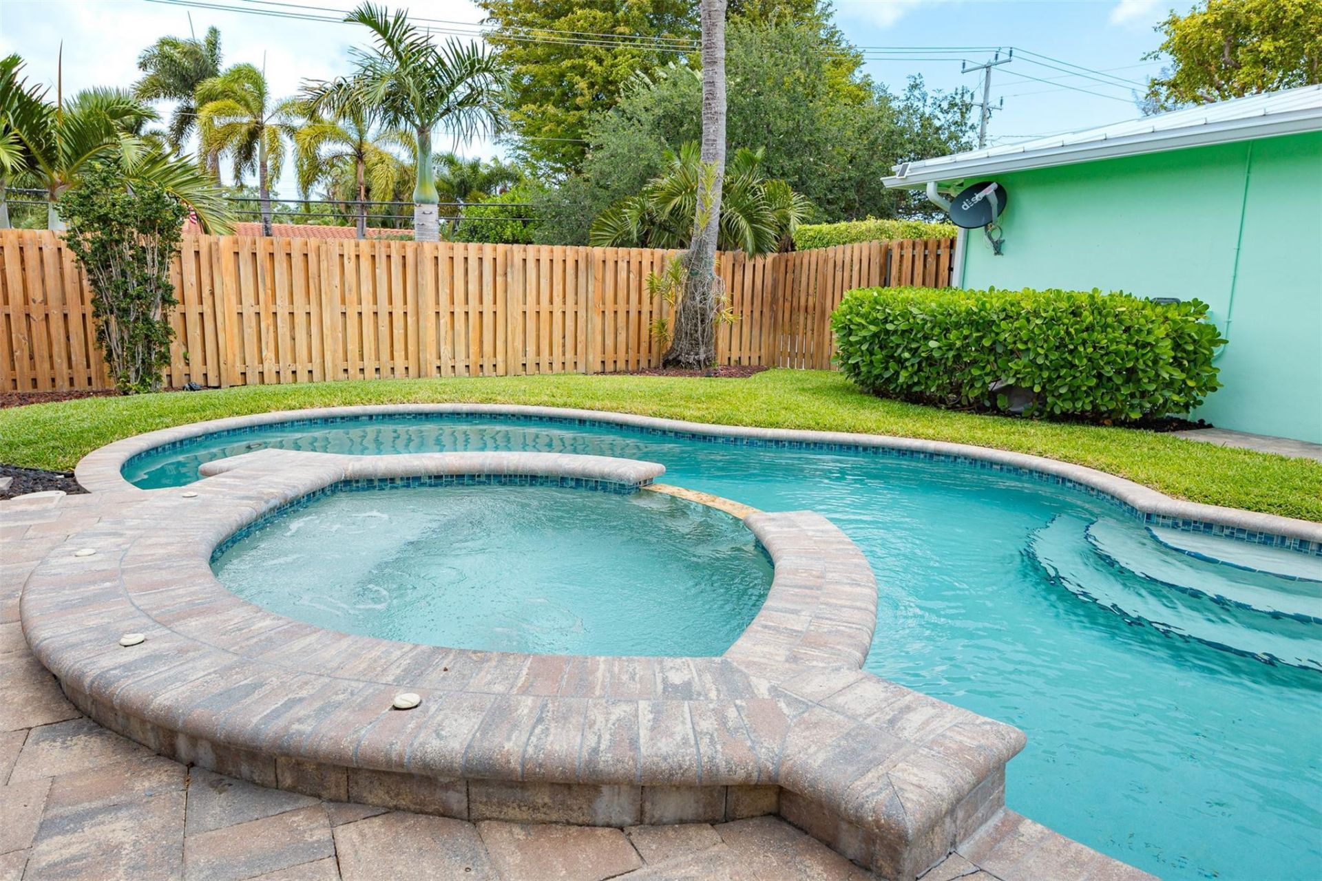 1924 NE 18th Street, Fort Lauderdale, FL 33305 Photo